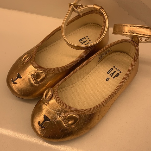 Gap shoes sz 6 like new worn once - Picture 3 of 4